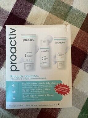 Proactiv Solution 3 Piece Acne Kit Cleanser Toner Hydrator Salicylic Acid NEW
